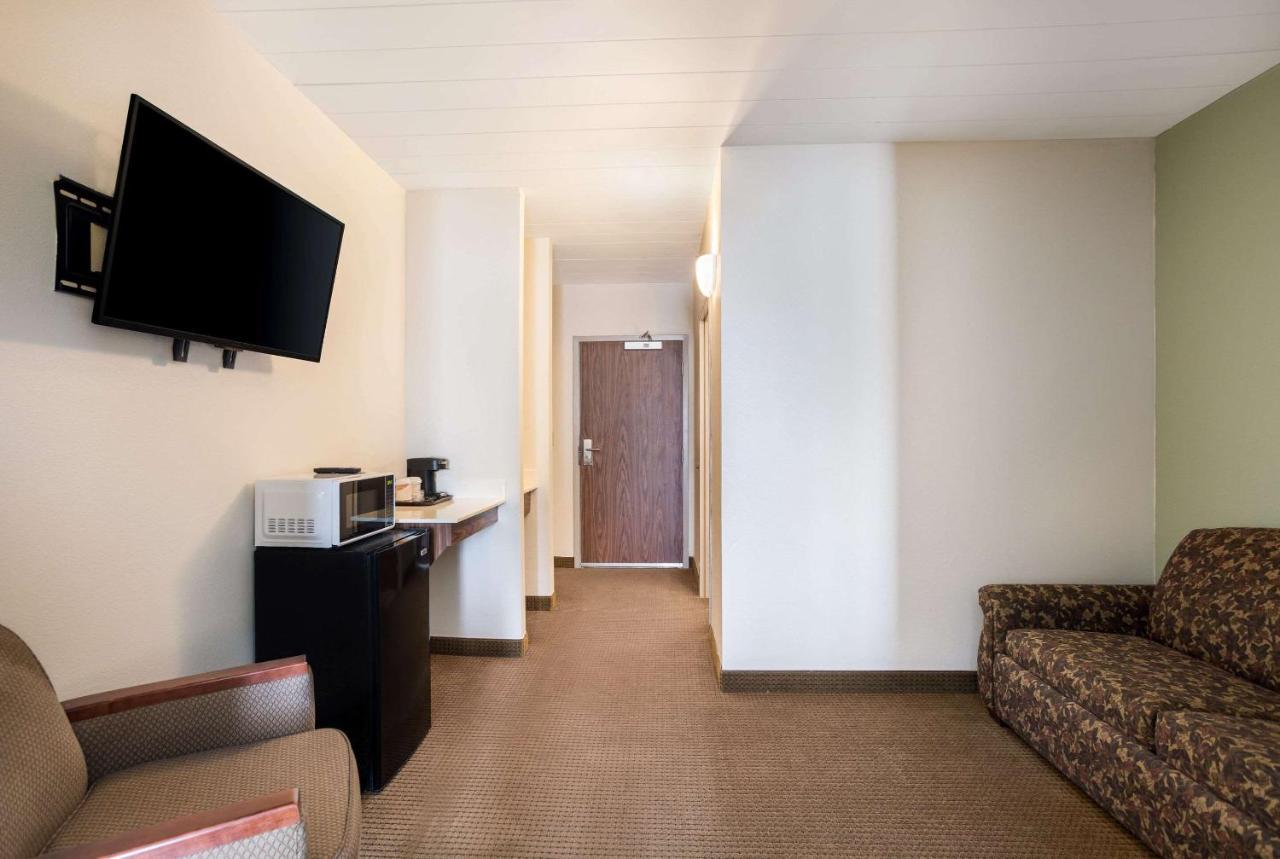 Quality Inn & Suites Monterey, Tn - Crossville, Tn Extérieur photo