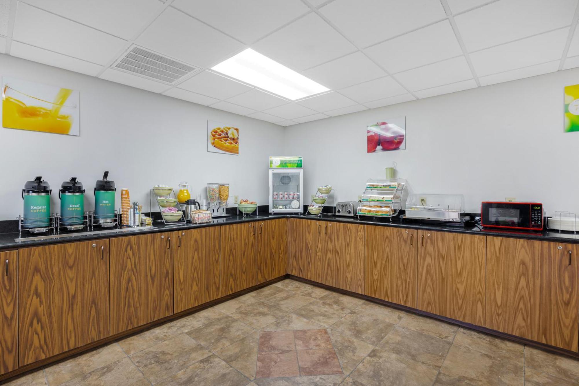 Quality Inn & Suites Monterey, Tn - Crossville, Tn Extérieur photo